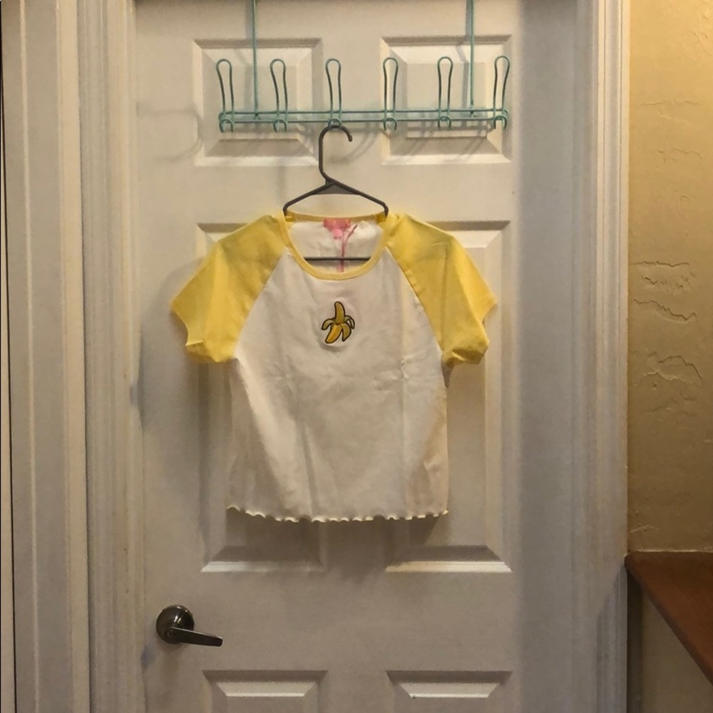 Sugar Thrillz 1xl banana crop top